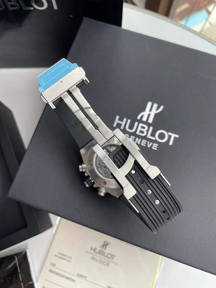 Hublot-Big-Bang-421.NX.1117.LR.0999-Silver-Buckle