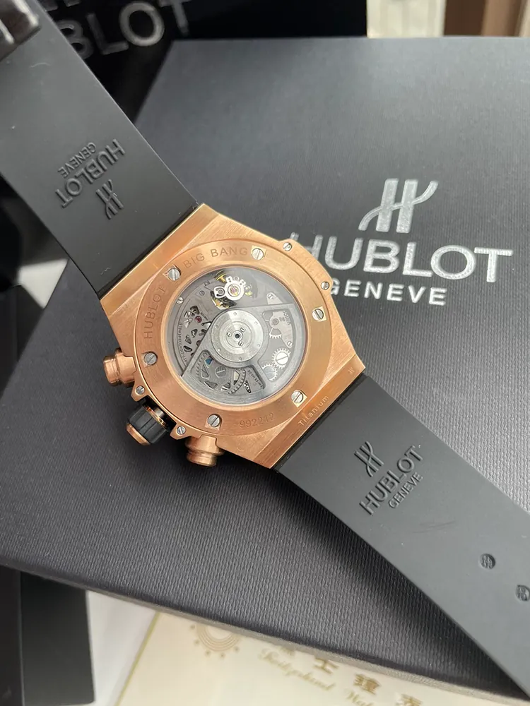 Hublot-Big-Bang-411.OX.1180.RX.1104-Rose-Gold-Rear-View