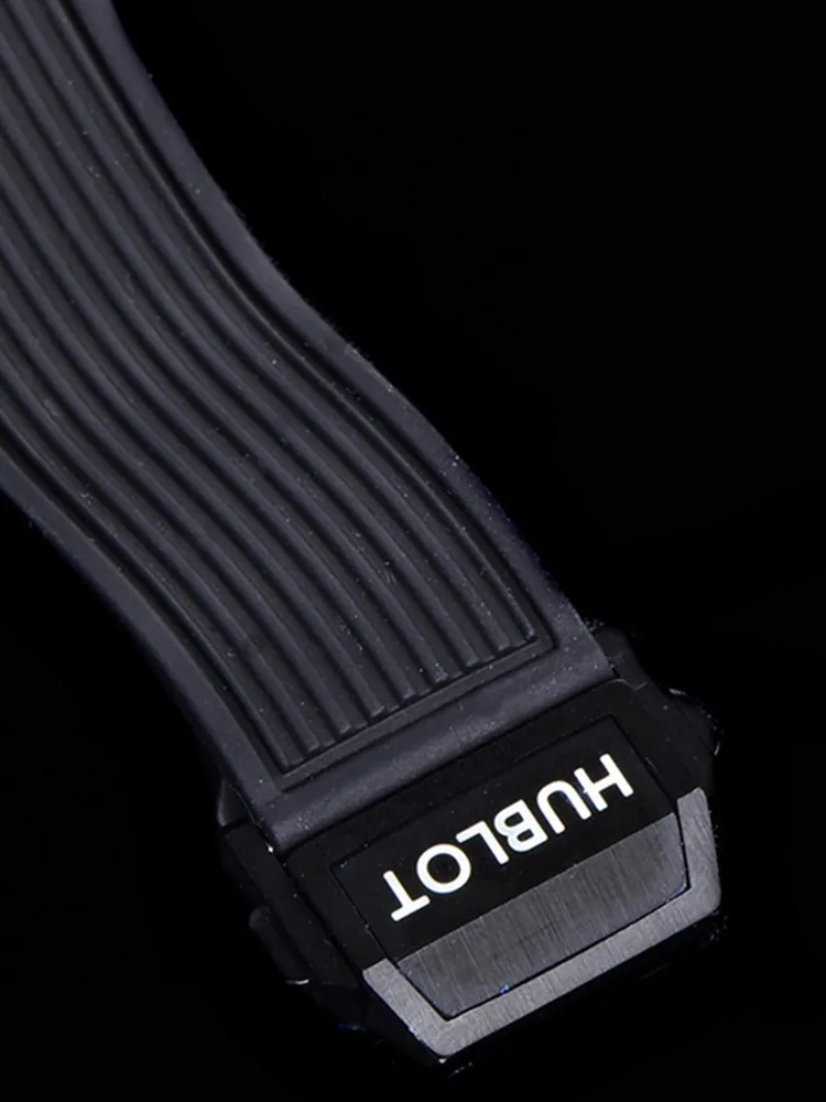 Hublot-Big-Bang-411.CI.1170.RX-Black-Buckle