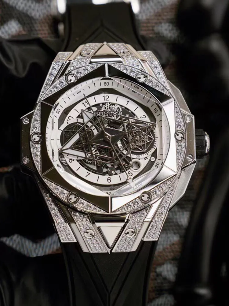 Hublot-Big-Bang-418.NX.2001.RX.1604.MXM20-White-Front-View