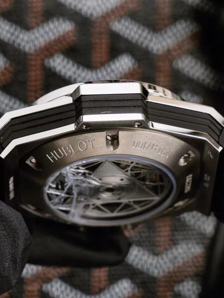 Hublot-Big-Bang-418.NX.2001.RX.1604.MXM20-White-Left-Side-View