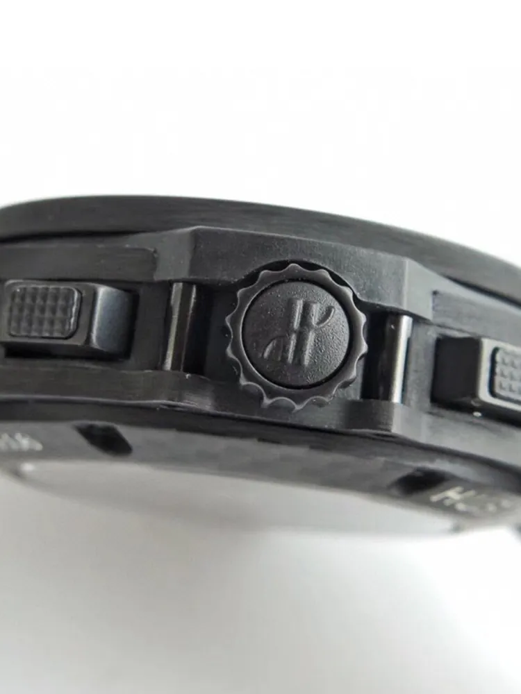 Hublot-Big-Bang-301.QX.1724.RX-Black-Right-Side-View