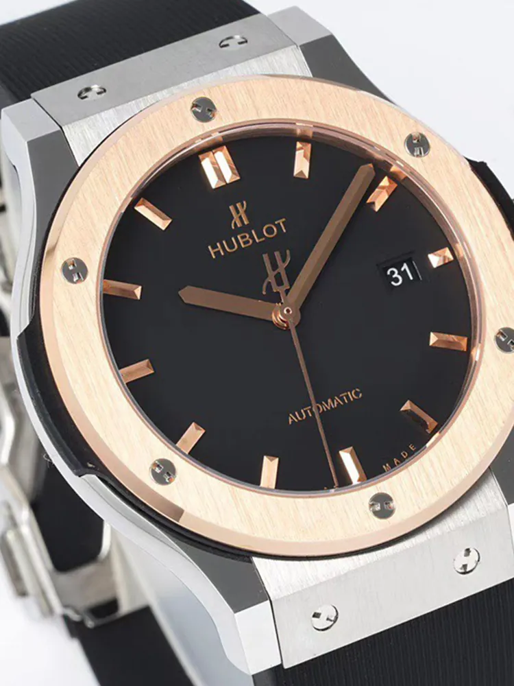 Hublot-Classic-Fusion-542.NO.1181.RX-Black-Dial-Detail-4