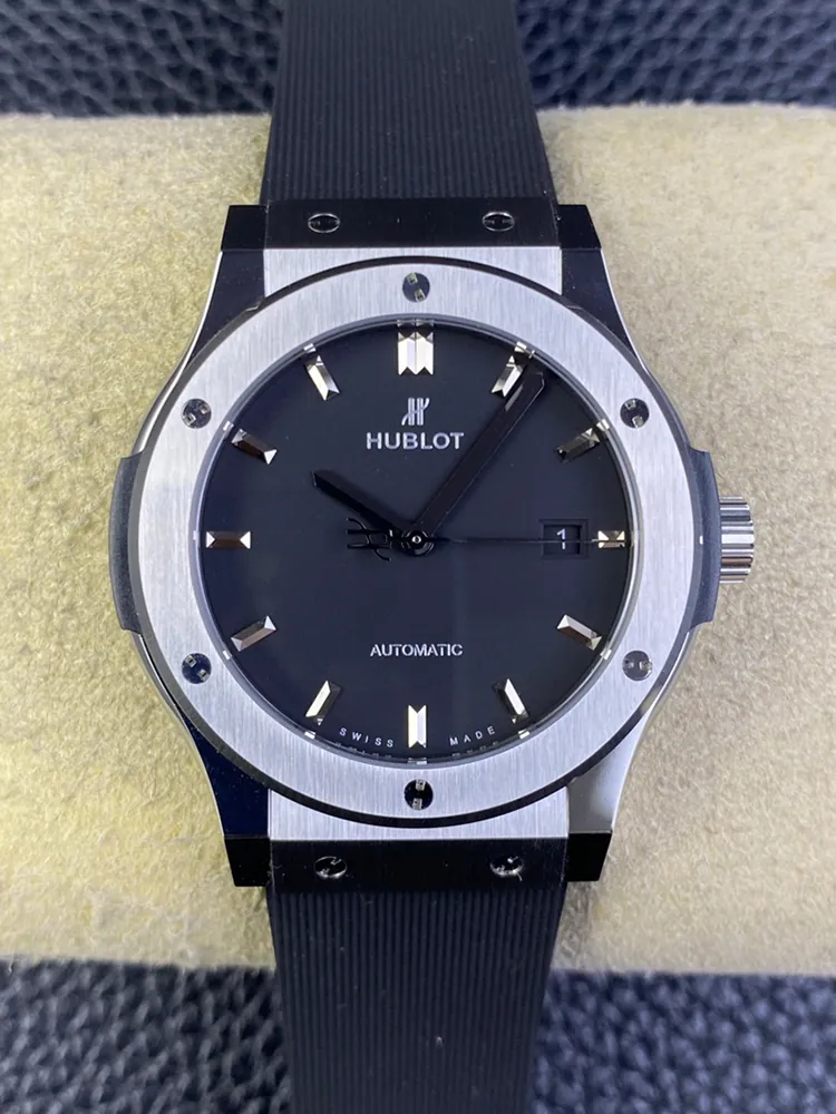 Hublot-Classic-Fusion-542.NX.1171.LR-Black-Front-View-1