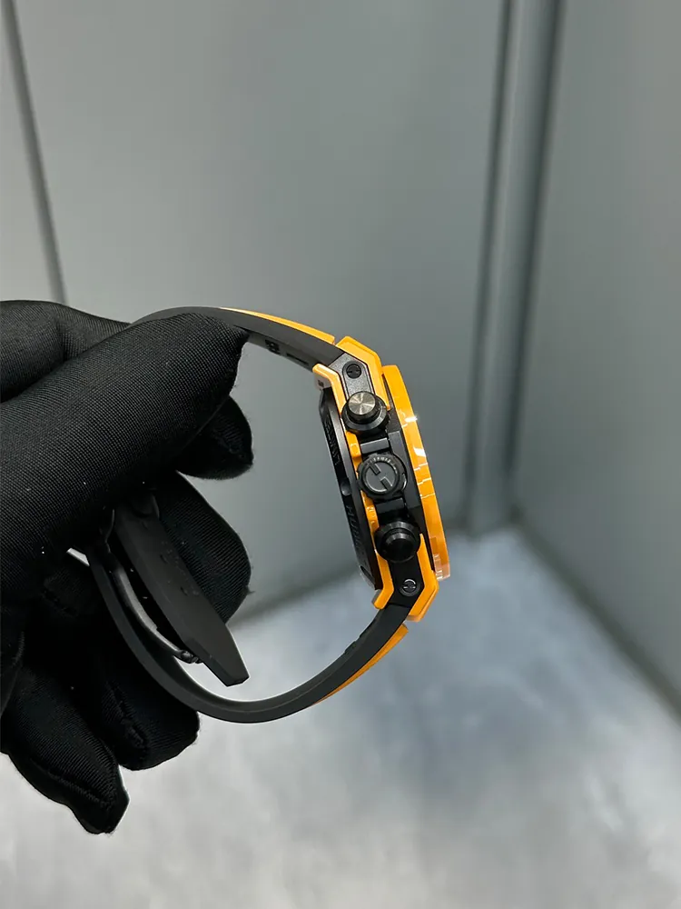 Hublot-Big-Bang-441.CU.5910.RX-Orange-Right-Side-View