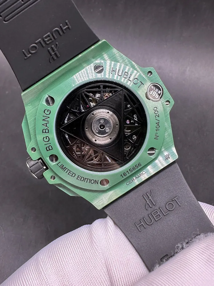 Hublot-Big-Bang-418.GX.5207.RX.MXM22-Green-Back-View