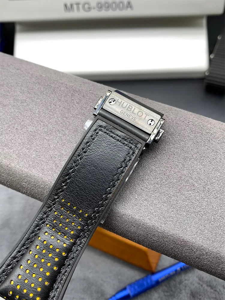 Hublot-Masterpiece-906.ND.0129.VR.AES12-Black-Buckle