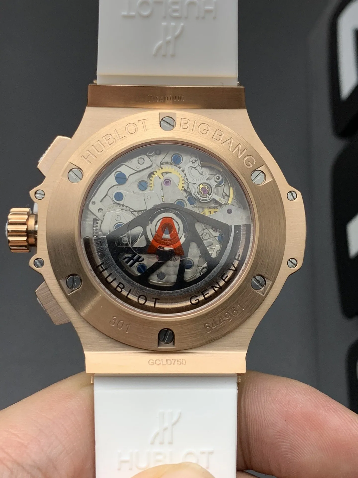 Hublot-Big-Bang-301.PE.230.RW-White-Back-View