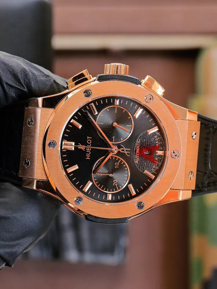 Hublot-Classic-Fusion-521.OX.1181.LR-Black-Front-View-4