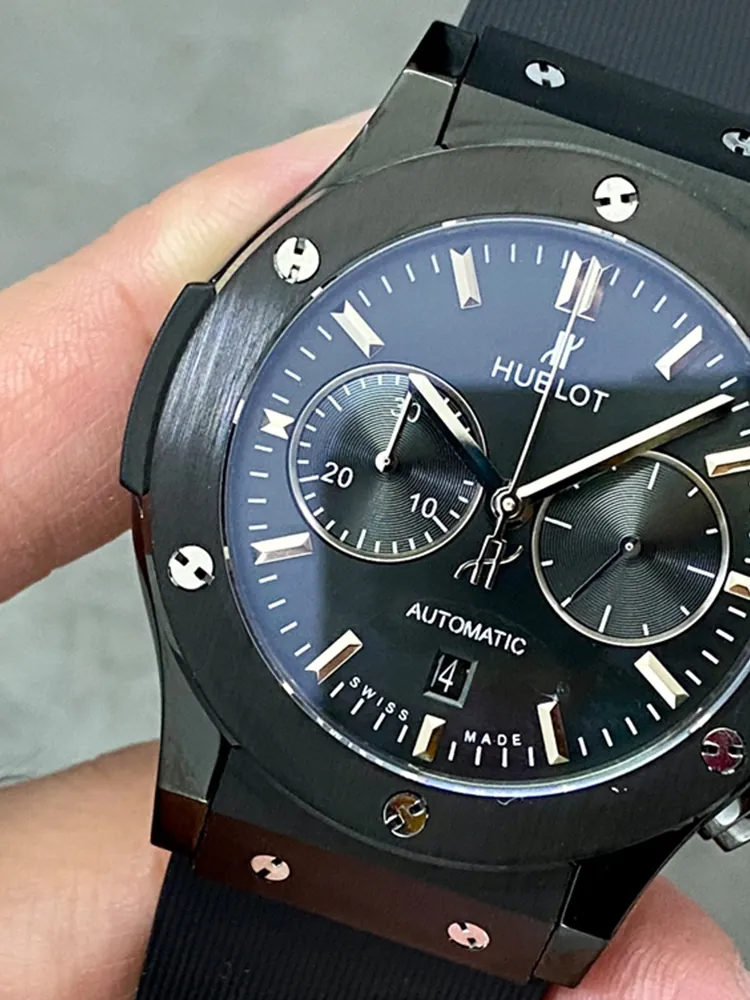 Hublot-Classic-Fusion-521.CM.1171.RX-Black-Dial-Detail-1