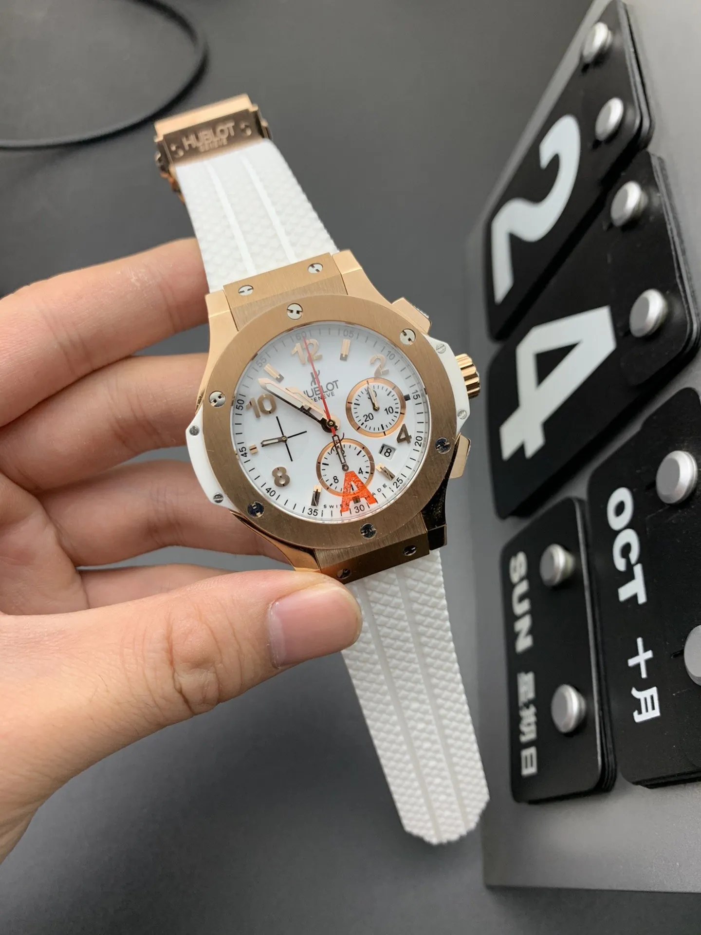 Hublot-Big-Bang-301.PE.230.RW-White-Front-View-3