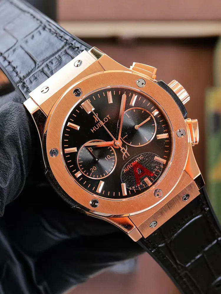 Hublot-Classic-Fusion-521.OX.1181.LR-Black-Front-View-2