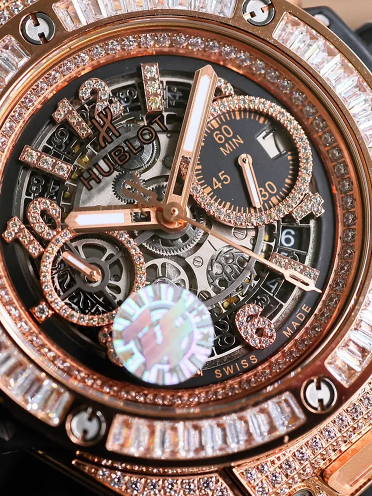 Hublot-Big-Bang-421.OX.1180.RX.0904-Black-Dial-Detail-1