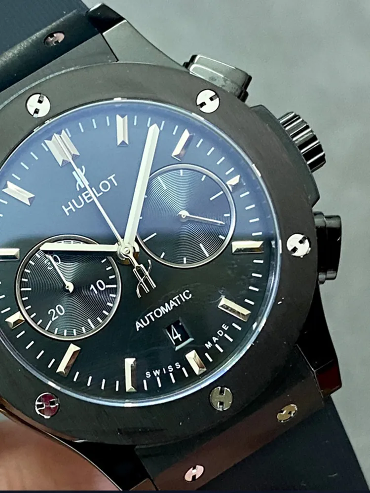 Hublot-Classic-Fusion-521.CM.1171.RX-Black-Dial-Detail-2