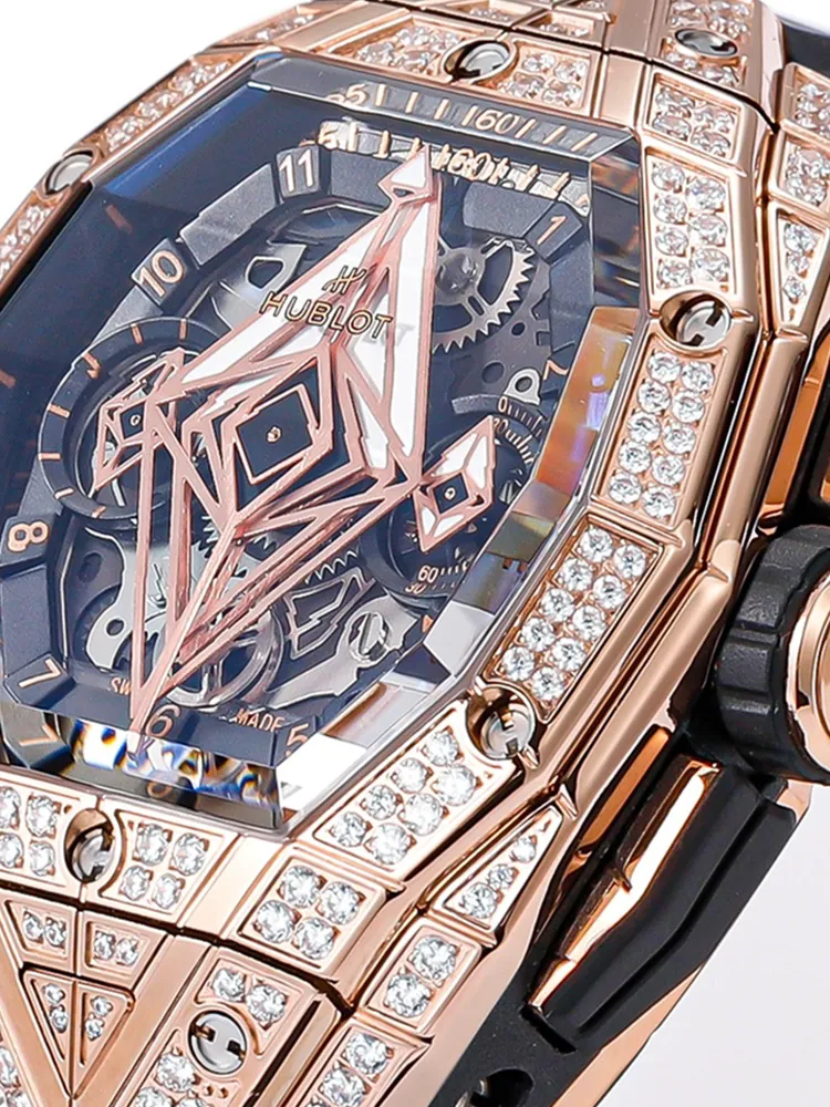 Hublot-Spirit-of-Big-Bang-648.OX.0108.RX.1604.MXM23-Black-Detail-Images-2