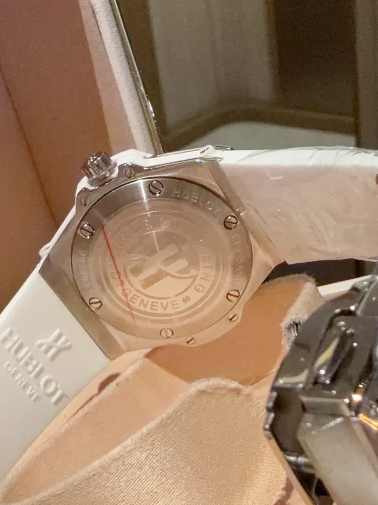 Hublot-Big-Bang-485.SL.2210.RX.1207-White-Back-View