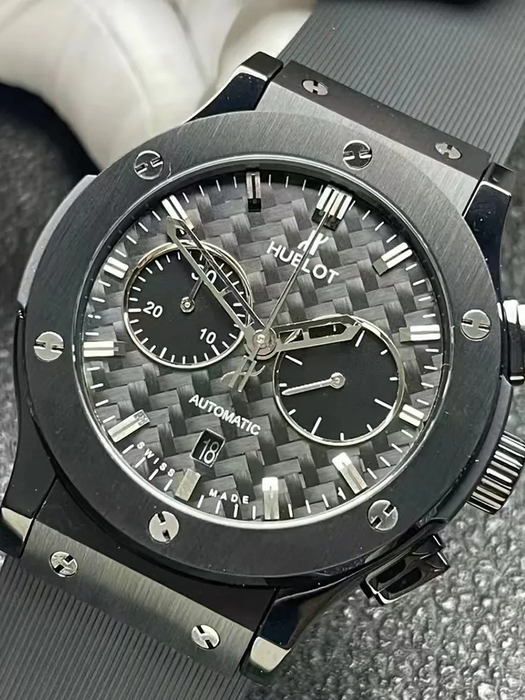 Hublot-Classic-Fusion-521.CM.1771.RX-Black-Front-View-4