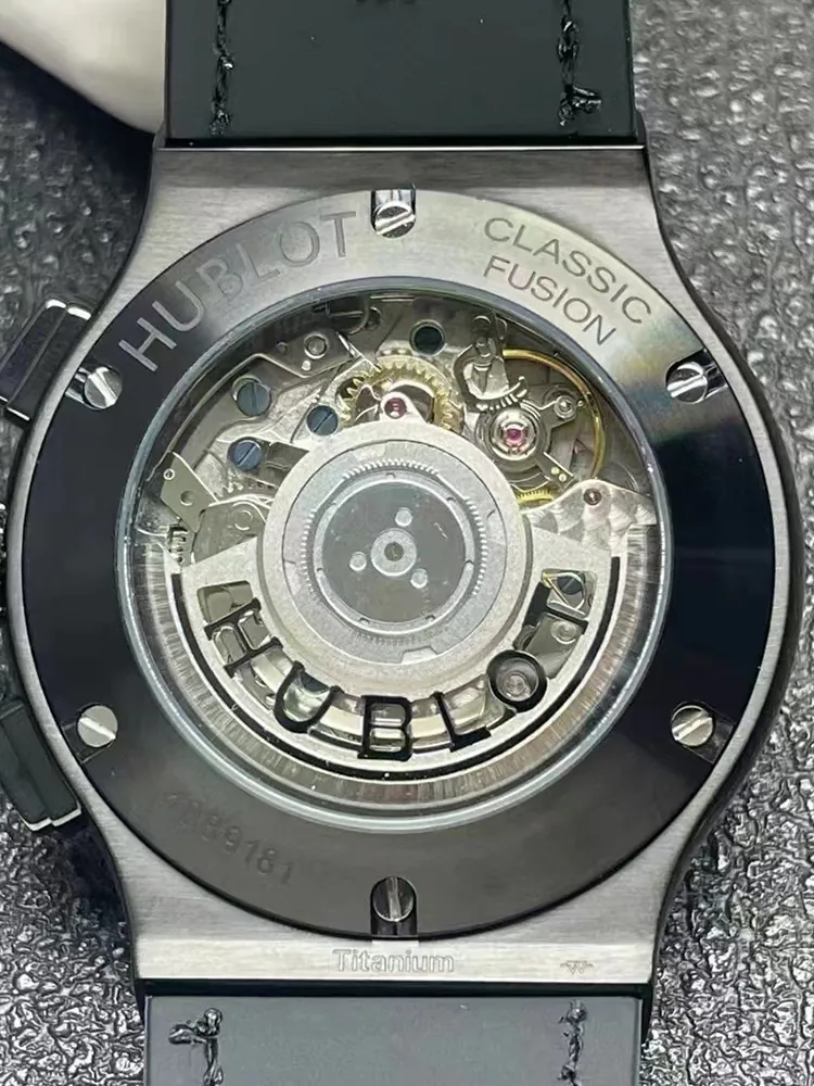 Hublot-Classic-Fusion-525.CM.0170.LR-Black-Back-View