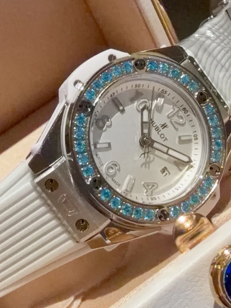 Hublot-Big-Bang-485.SL.2210.RX.1207-White-Dial-Detail-1