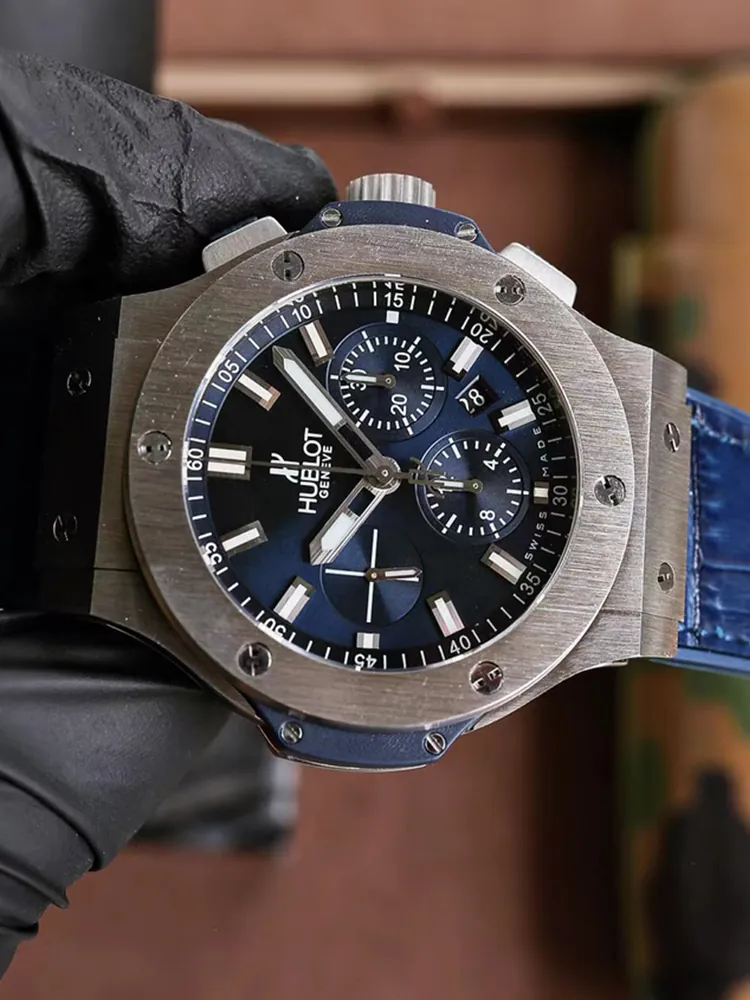 Hublot-Big-Bang-301.SX.7170.LR-Blue-Front-View-2