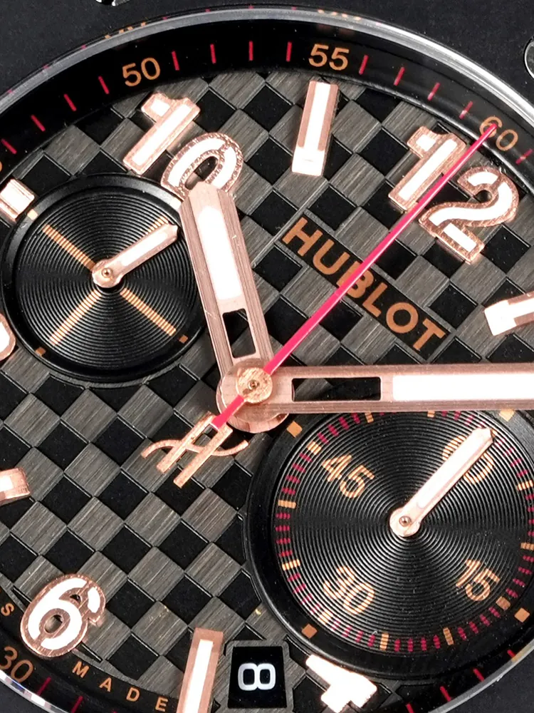 Hublot-Big-Bang-431.OM.1338.RX-Black-Dial-Detail-2