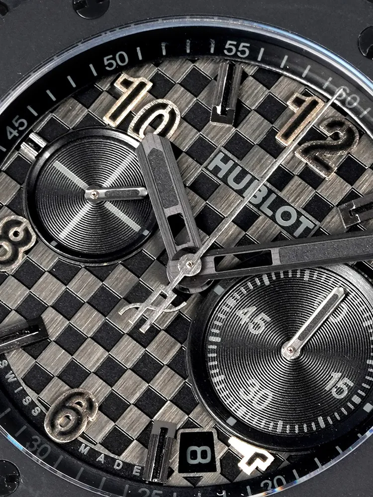 Hublot-Big-Bang-431.CI.1340.RX-Black-Dial-Detail-1