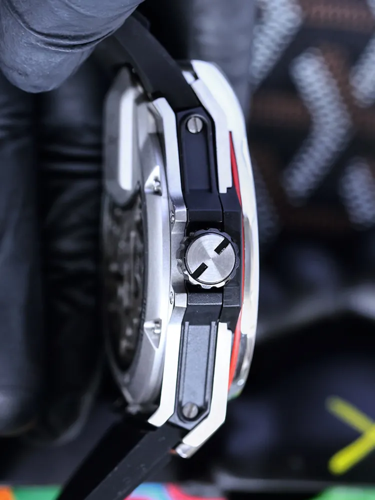 Hublot-Masterpiece-MP-09-909.NX.1120.RX.1704-Silver-Right-Side-View