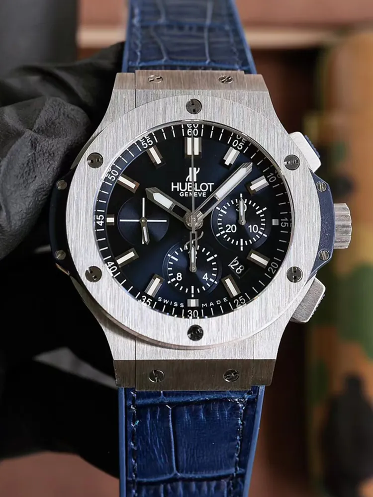 Hublot-Big-Bang-301.SX.7170.LR-Blue-Front-View-1