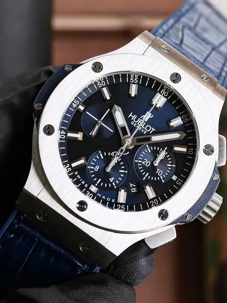 Hublot-Big-Bang-301.SX.7170.LR-Blue-Detail-Images-2