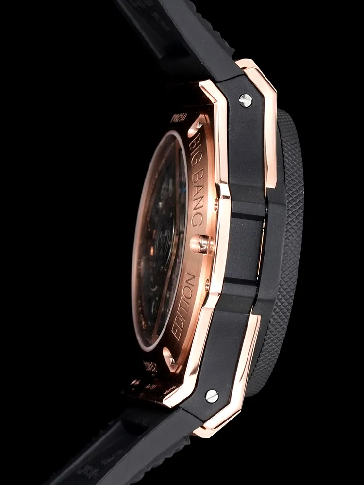 Hublot-Big-Bang-431.OM.1338.RX-Black-Left-Side-View