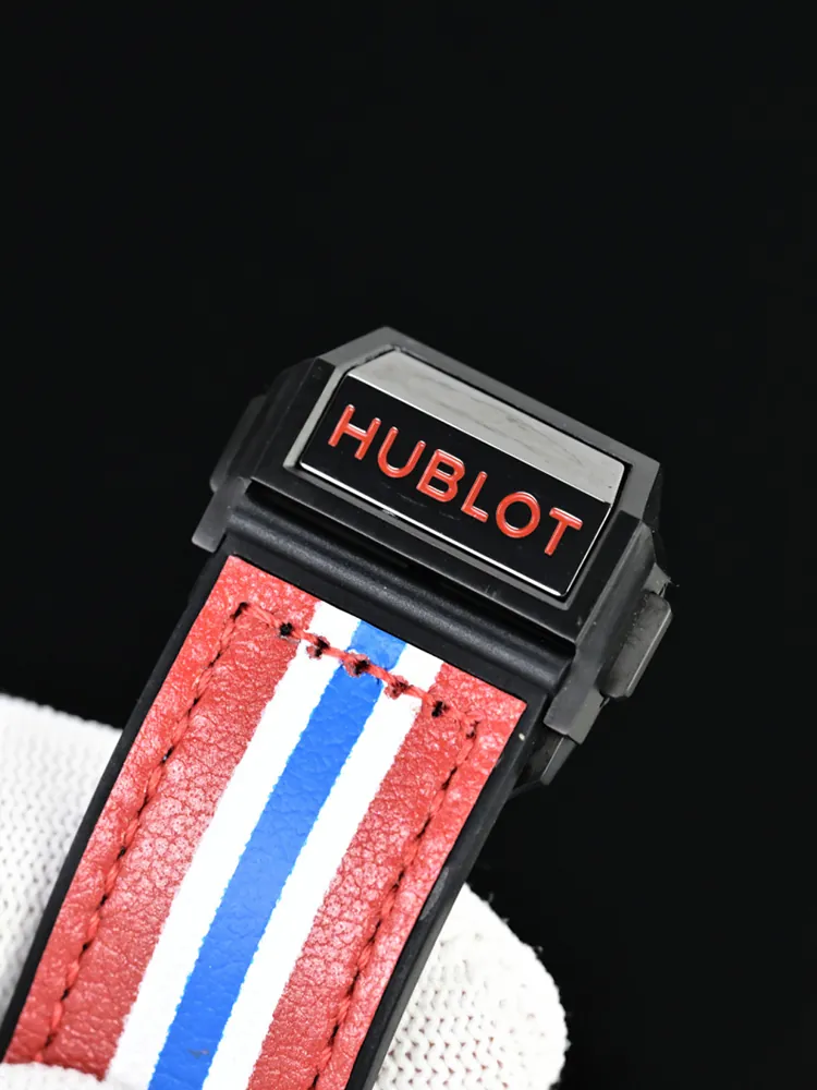 Hublot-Big-Bang-401.CX.1123.VR-Black-Buckle-1