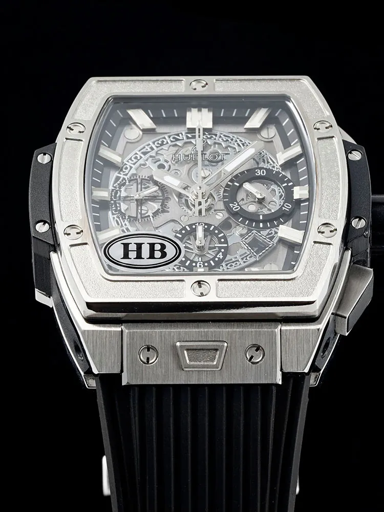 Hublot-Spirit-of-Big-Bang-642.NX.0170.RX-Black-Detail-Images