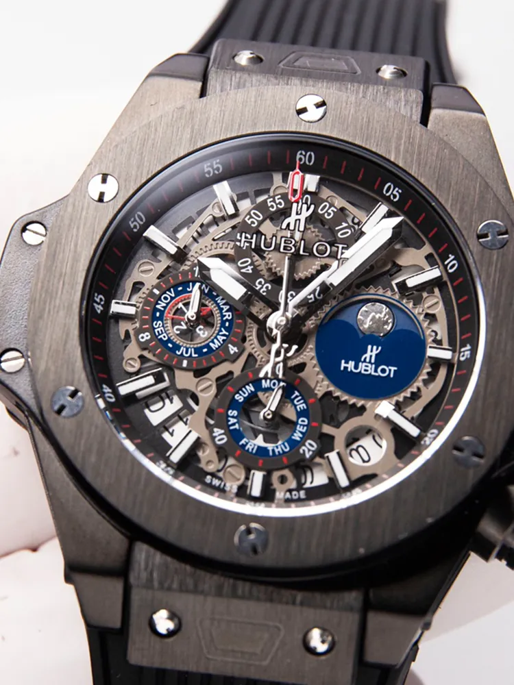 Hublot-Big-Bang-406.CI.0170.RX-Black-Dial-Detail-1