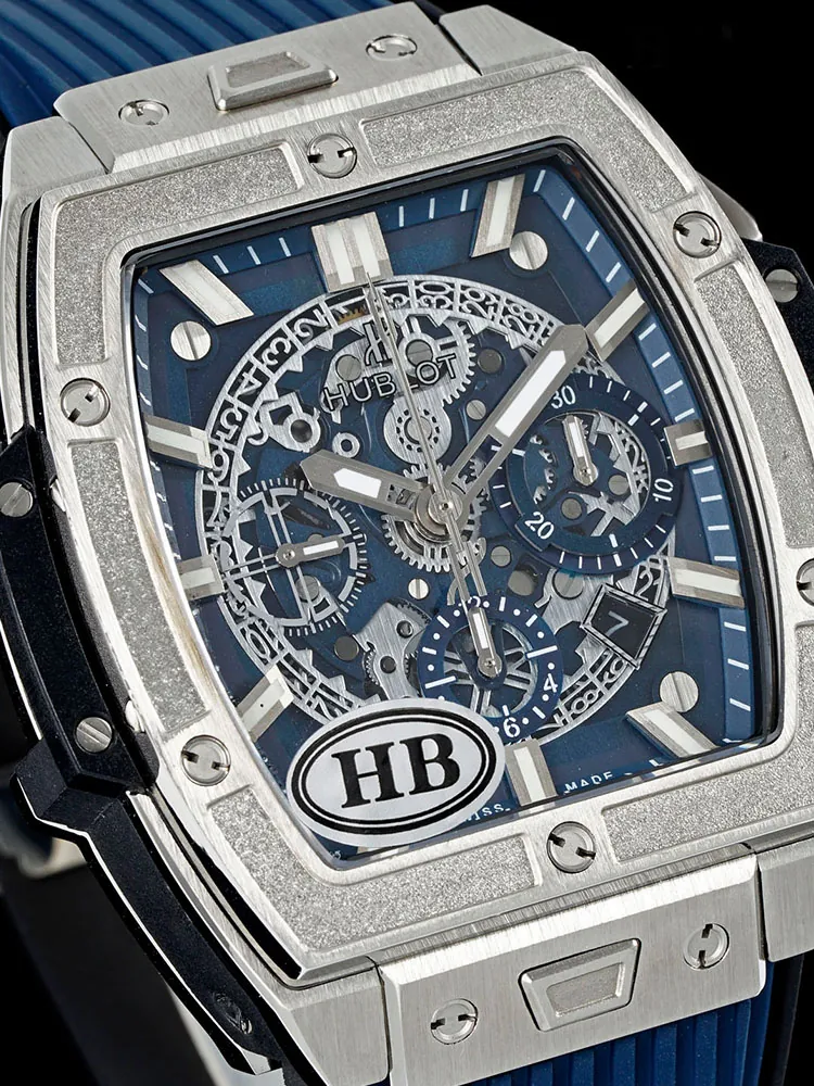 Hublot-Spirit-of-Big-Bang-642.NX.7170.RX-Blue-Dial-Detail-2