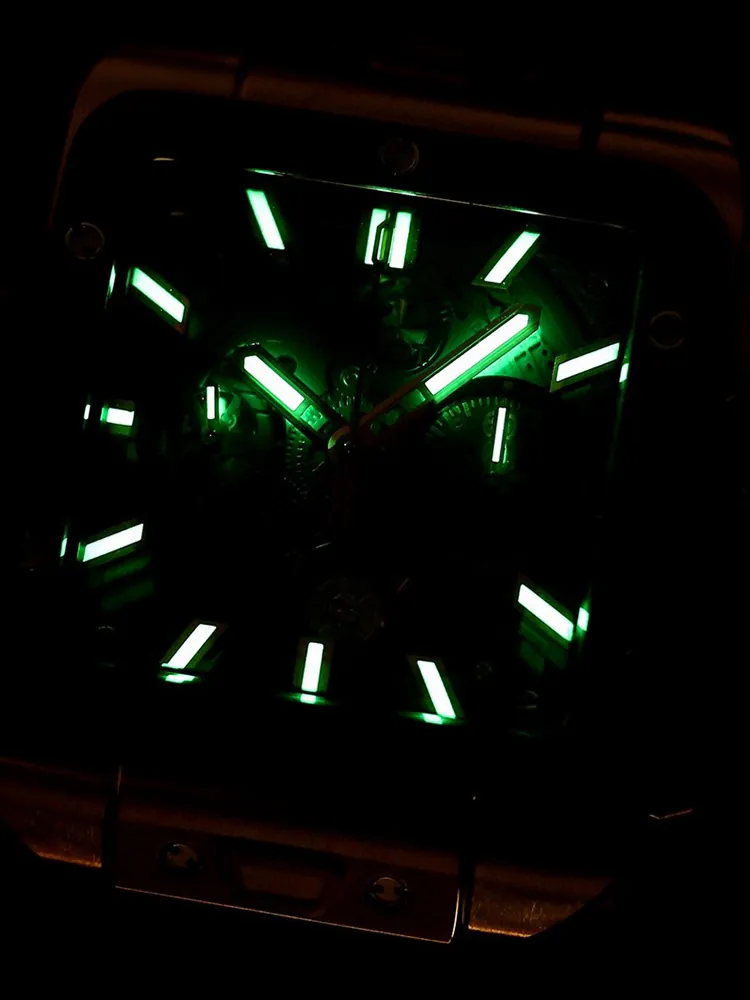 Hublot-Square-Bang-821.OM.0180.RX-Black-Luminescence