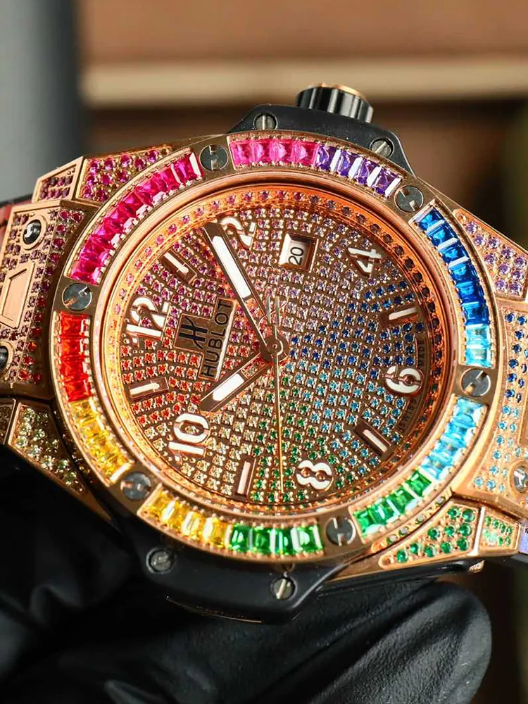 Hublot-Big-Bang-465.OX.9900.LR.0999-Rainbow-43mm-Dial-Detail-3