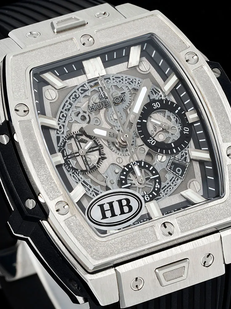 Hublot-Spirit-of-Big-Bang-642.NX.0170.RX-Black-Dial-Detail-2