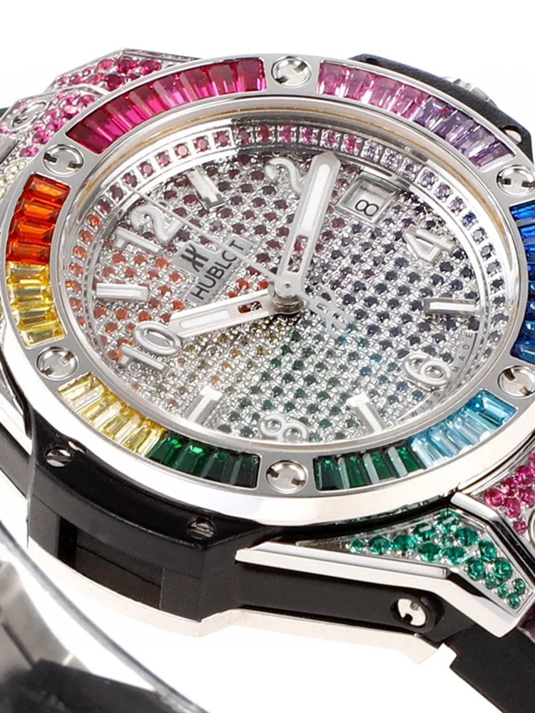 Hublot-Big-Bang-465.SX.9900.LR.0999-Rainbow-Dial-Detail-2