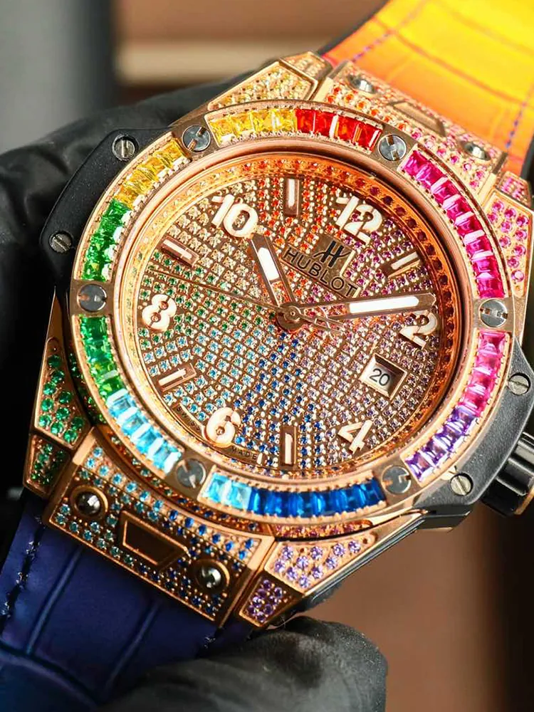 Hublot-Big-Bang-465.OX.9900.LR.0999-Rainbow-43mm-Dial-Detail-1