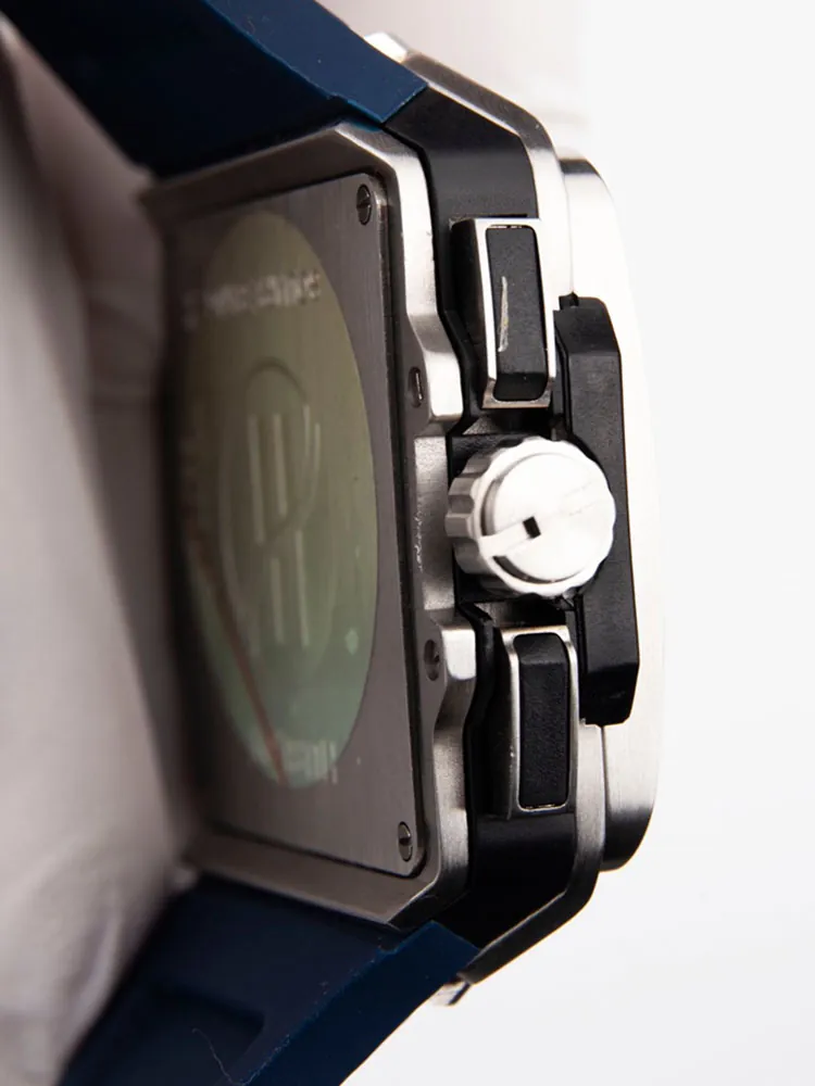 Hublot-Square-Bang-821.NM.0170.RX-Black-Right-Side-View