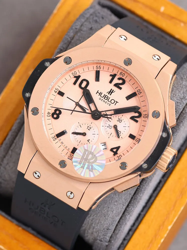 Hublot-Big-Bang-301.PI.500.RX-Rose-Gold-Dial-Detail-1