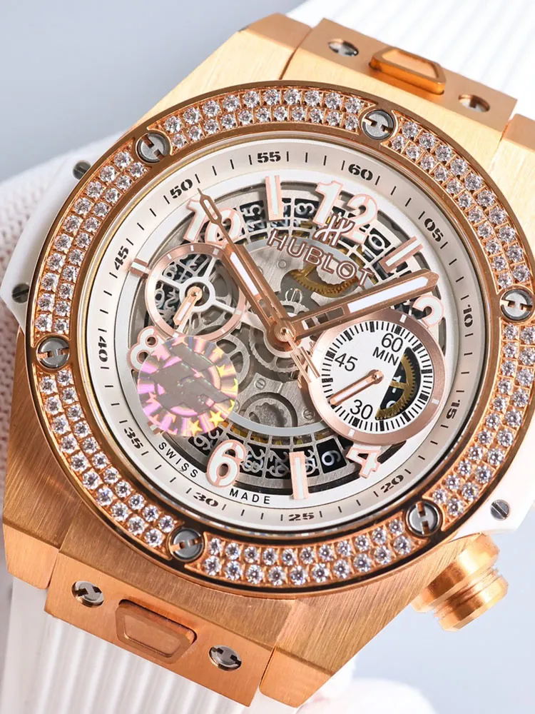 Hublot-Big-Bang-441.OE.2010.RW.1104-White-Dial-Detail-2
