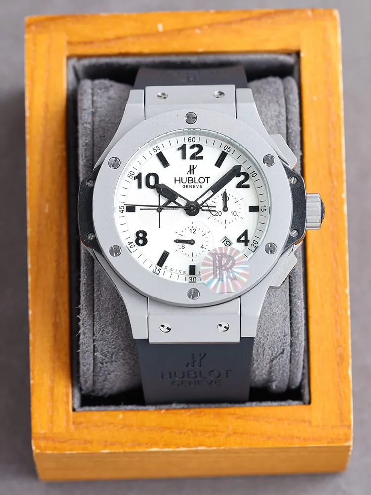 Hublot-Big-Bang-301.TI.450.RX.PLATINUM.MAT-White-Front-View-1