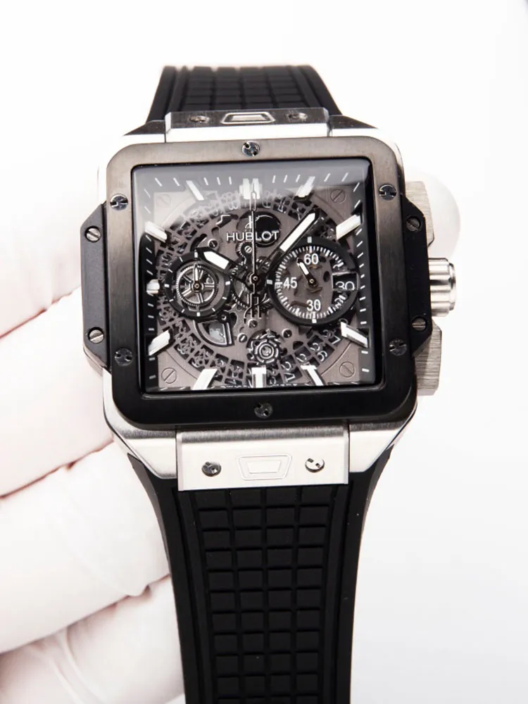 Hublot-Square-Bang-821.NM.0170.RX-Black-Front-View-1