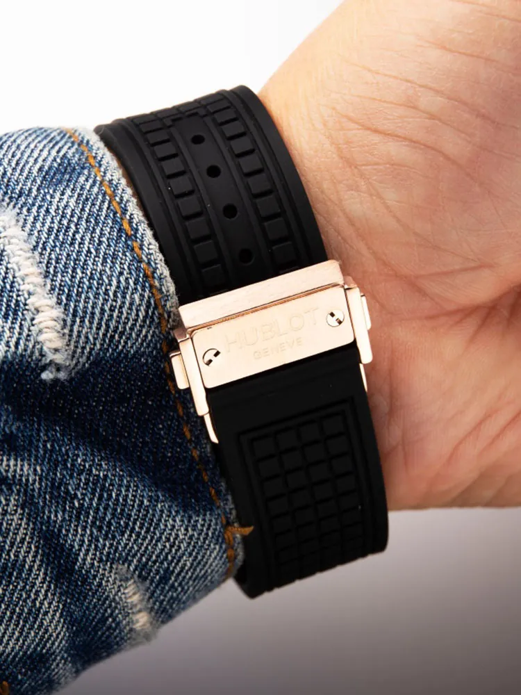 Hublot-Square-Bang-821.NM.0170.RX-Black-Watch-Strap