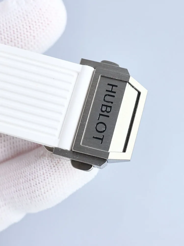 Hublot-Big-Bang-441.NE.2011.RW.1104-White-Buckle