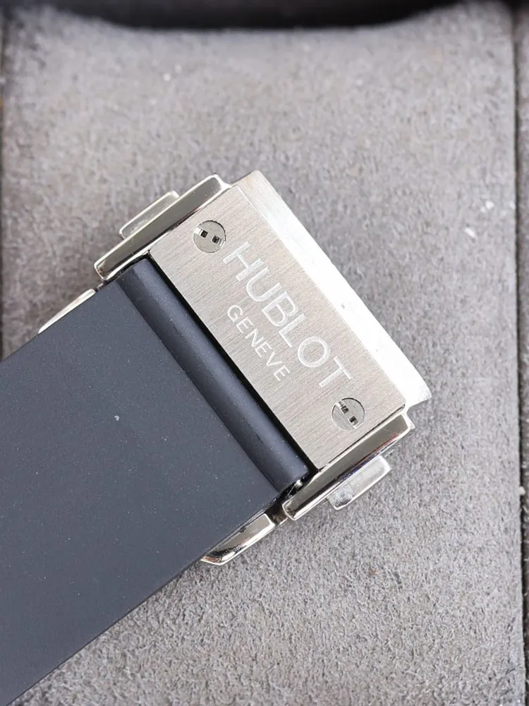 Hublot-Big-Bang-301.TI.450.RX.PLATINUM.MAT-White-Buckle