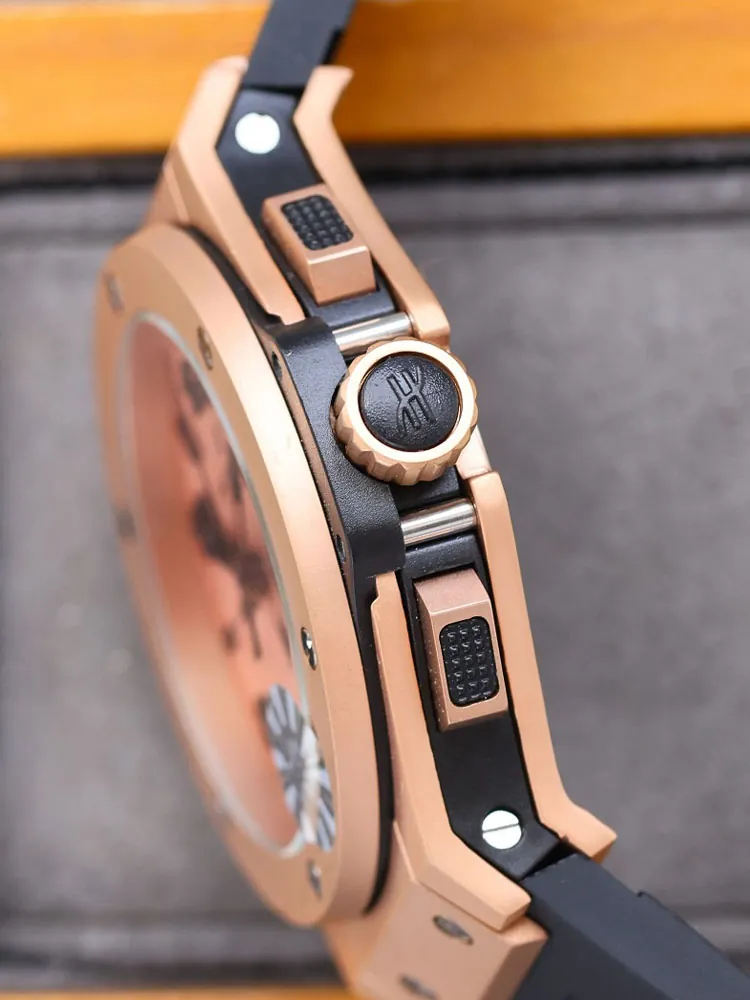 Hublot-Big-Bang-301.PI.500.RX-Rose-Gold-Right-Side-View