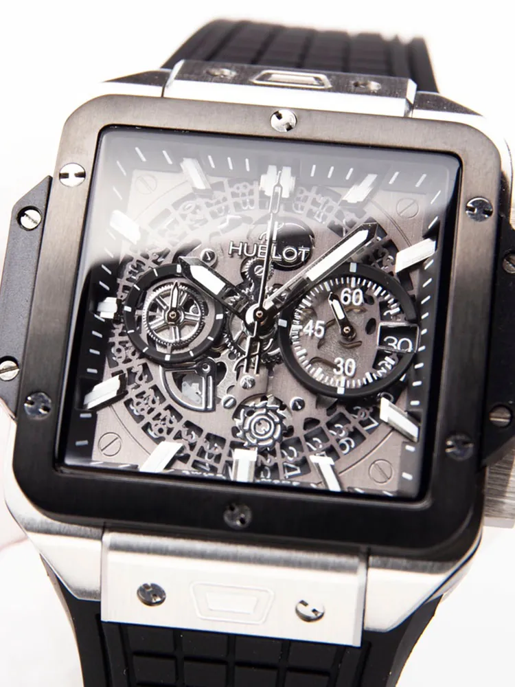 Hublot-Square-Bang-821.NM.0170.RX-Black-Detail-Images