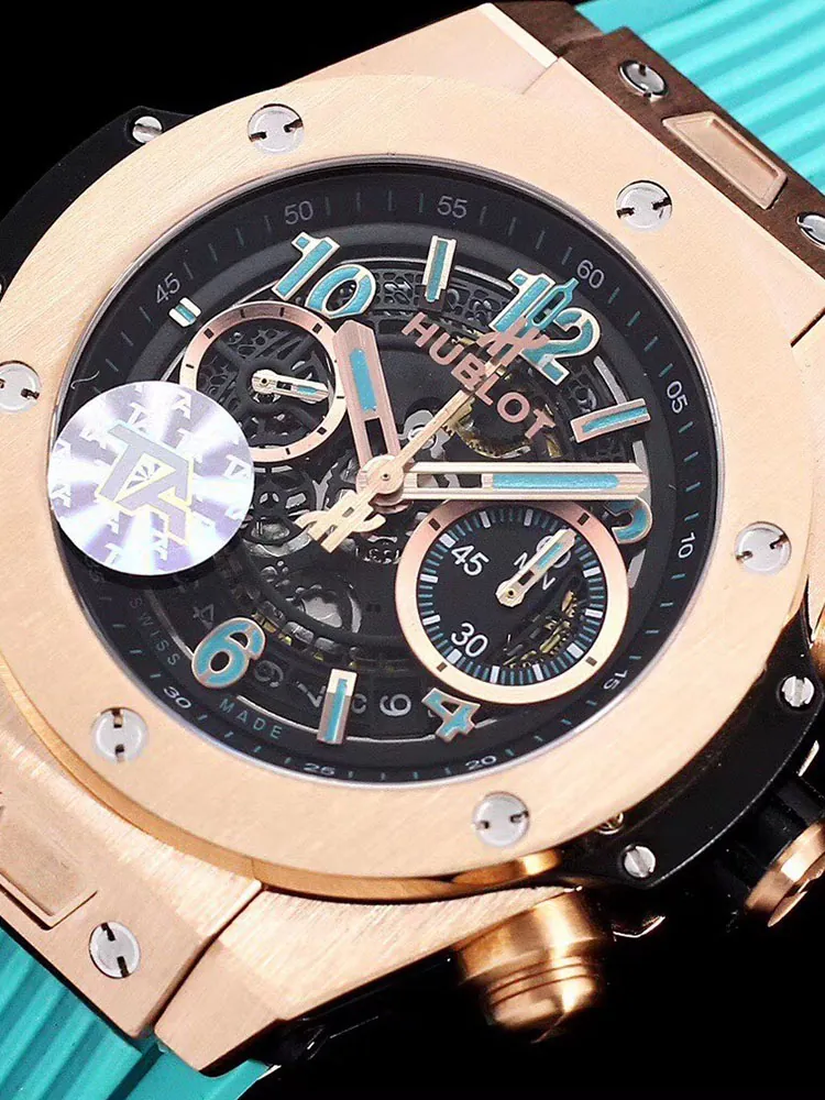 Hublot-Big-Bang-421.OX.1180.RX-Blue-Dial-Detail-1